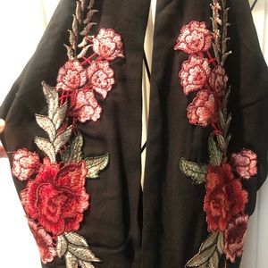 Luxxel Rose Design Jumper